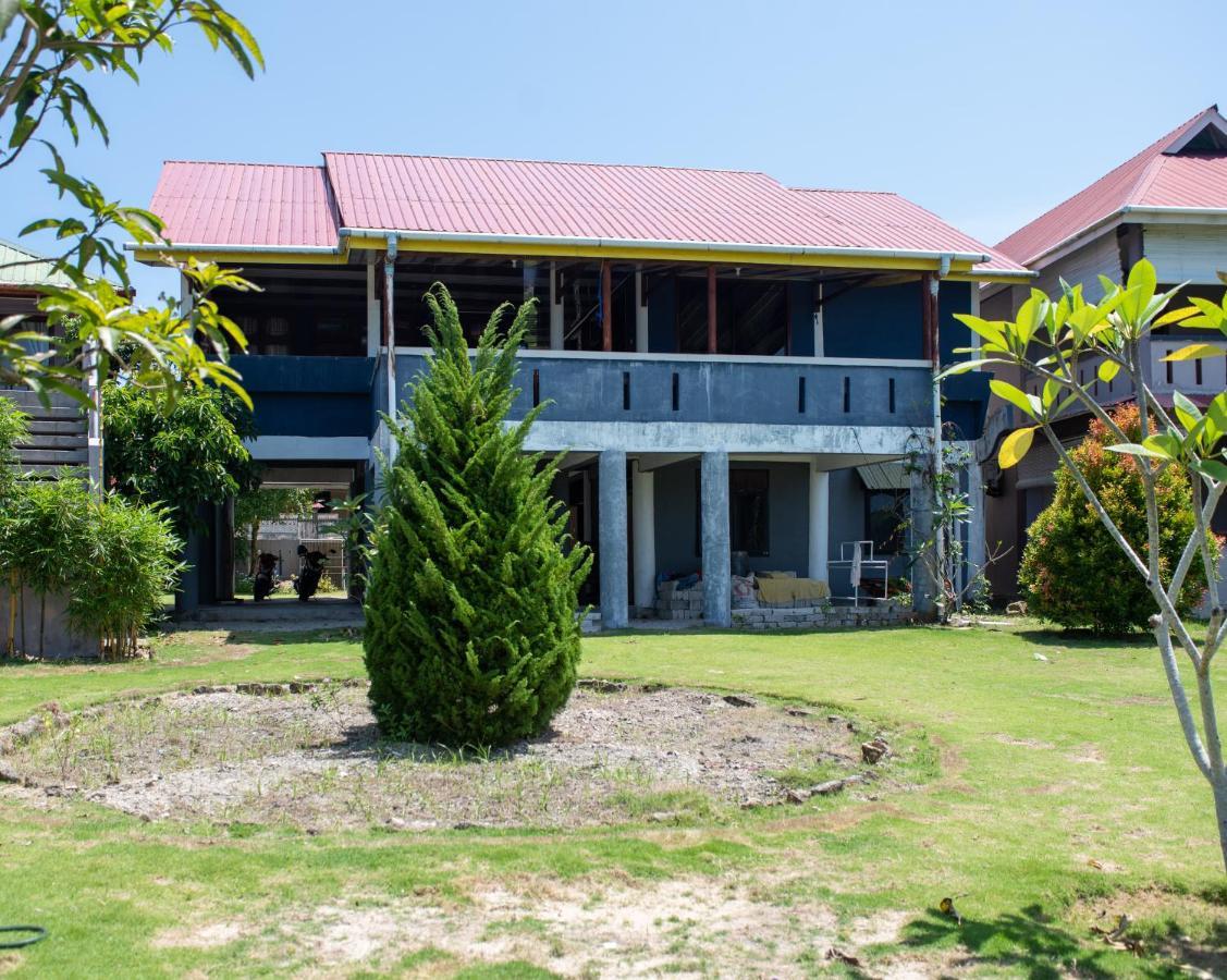 Ferienwohnung Yuni Surf House Lagudri Exterior foto